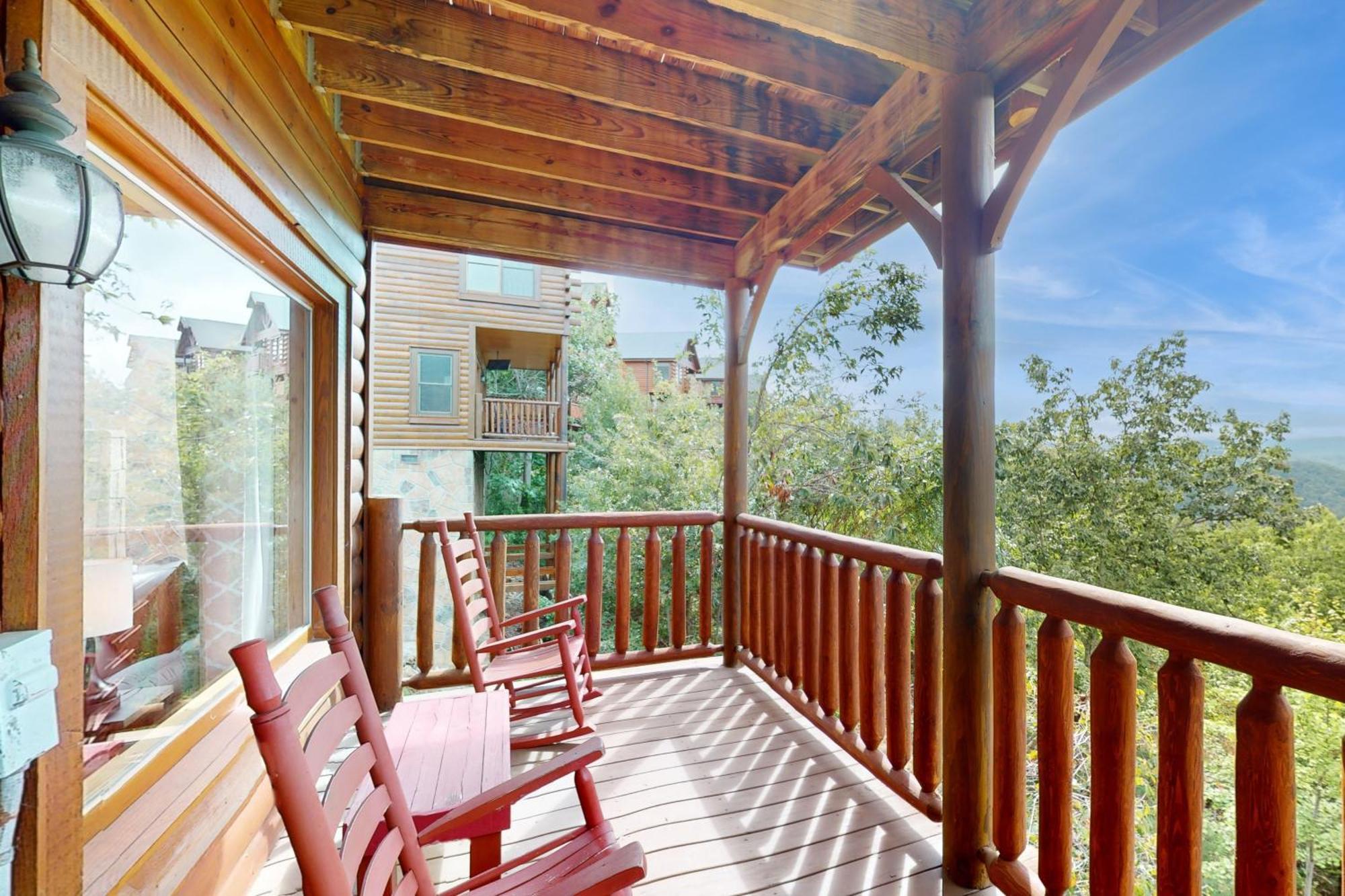 Hillbilly Highrise Villa Pigeon Forge Exterior photo